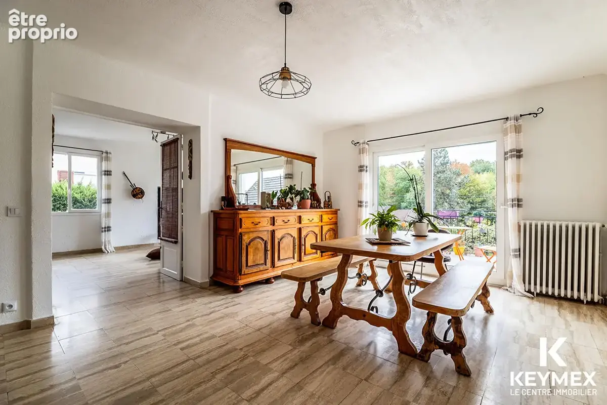 EXCLUSIVITÉ - Maison Mériel 7 pièce(s) 197m2 - photo 3