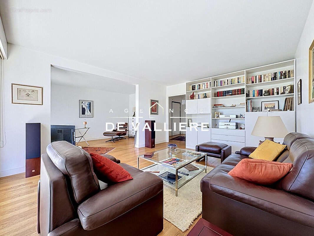 Appartement à RUEIL-MALMAISON