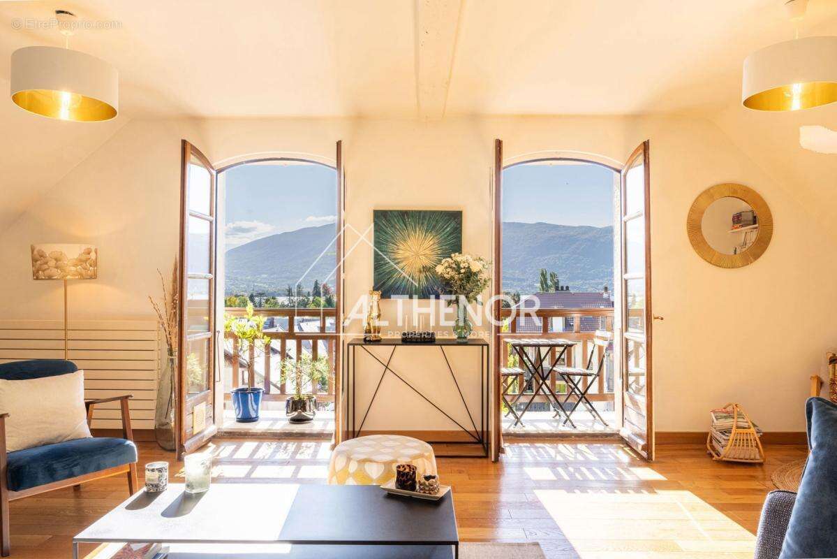 Appartement à MENTHON-SAINT-BERNARD