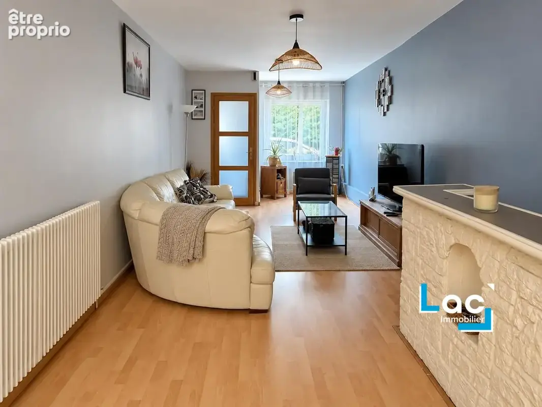 Maison 8 pièces 152 m² · à Croix · 152 m² · 269 000 €