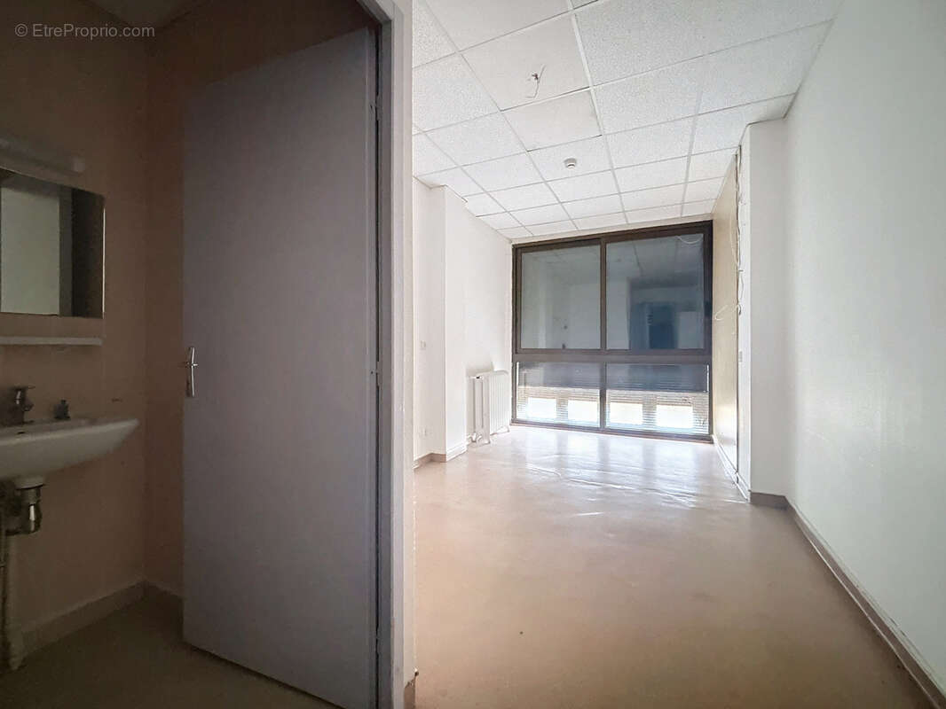 Maison à THEZILLIEU