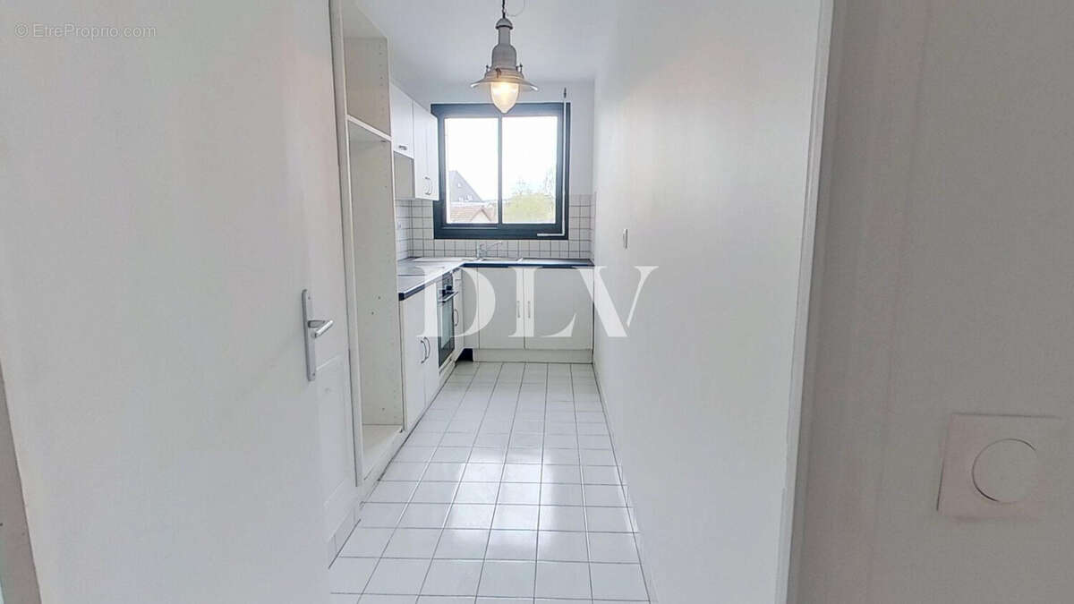 Appartement à SAINT-MAUR-DES-FOSSES