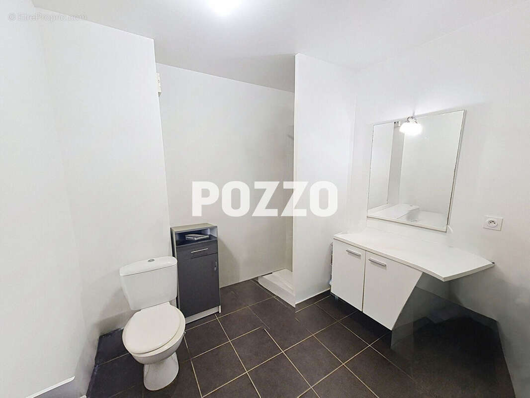 Appartement à FLEURY-SUR-ORNE