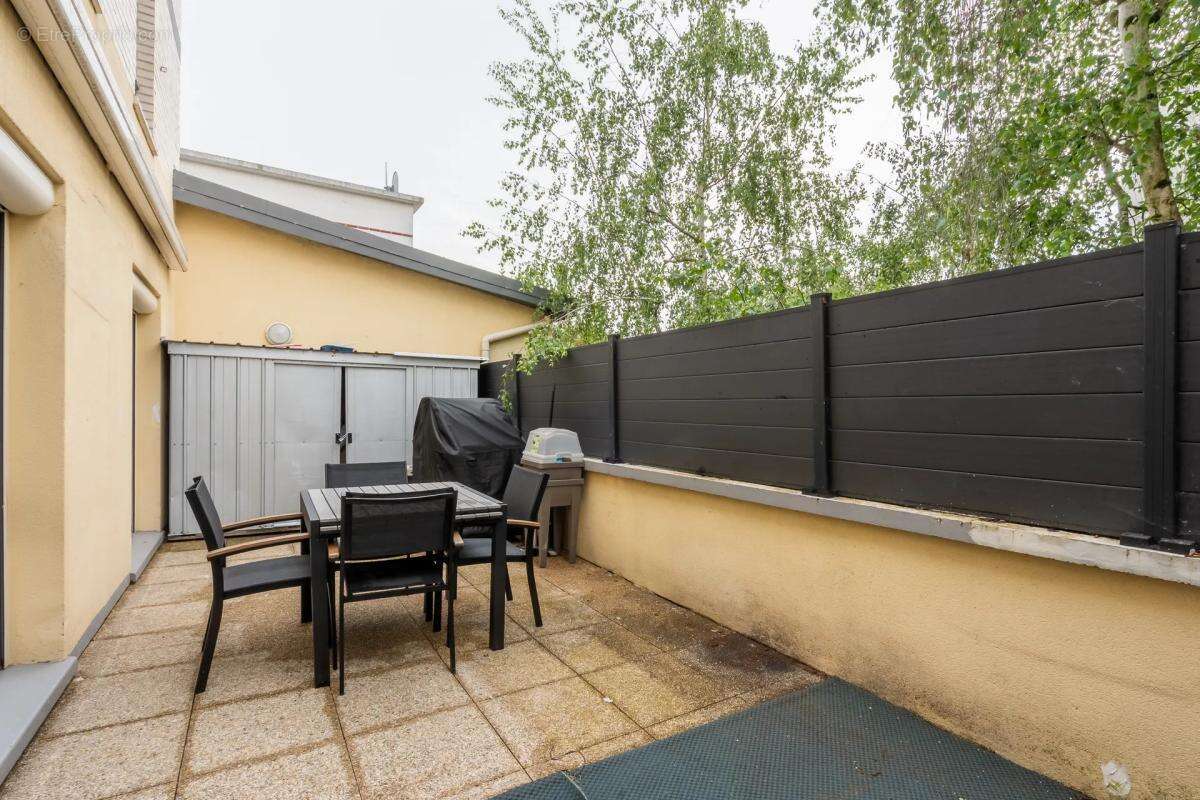 Appartement à STAINS