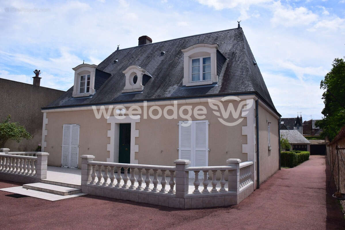 Maison à SAINT-GAULTIER