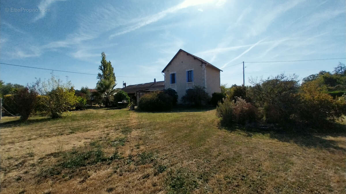 Maison à RAZAC-SUR-L'ISLE