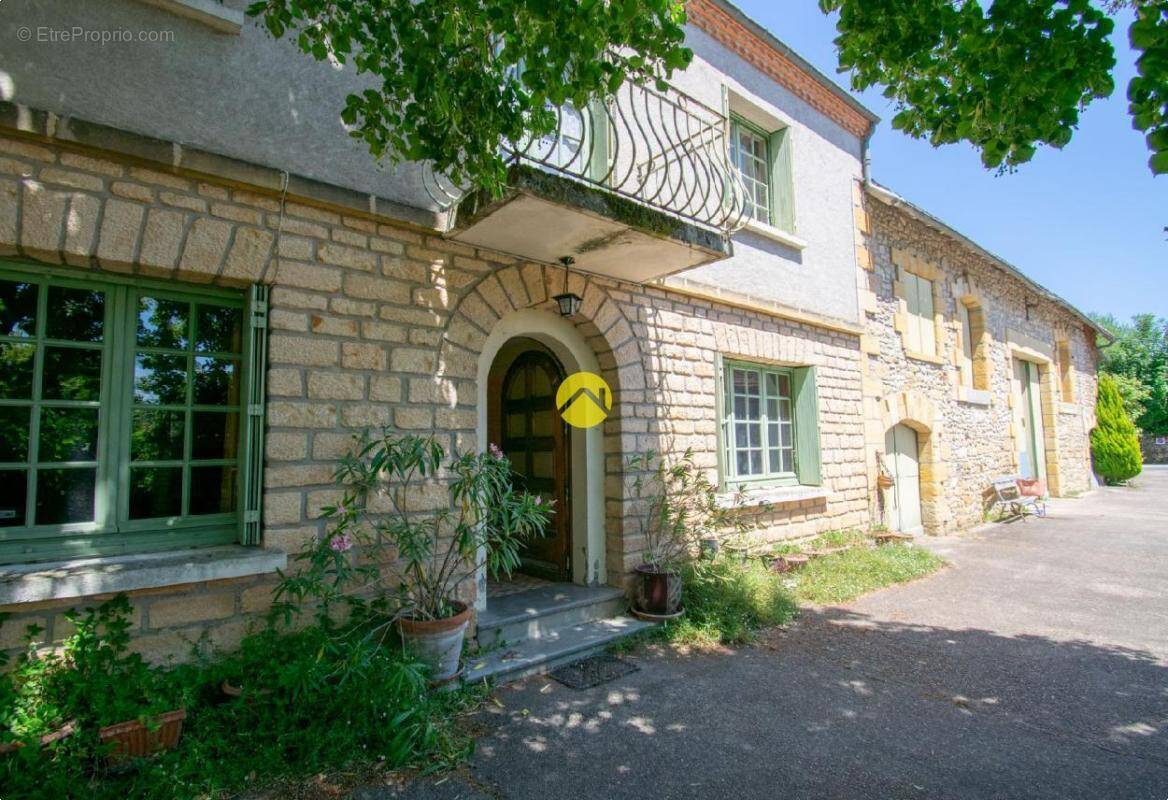 Maison à SAINT-CYPRIEN