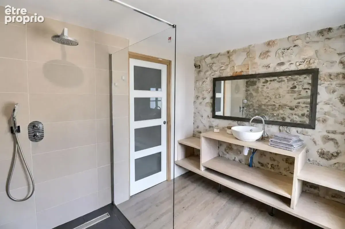Charme et authenticité : maison 4 chambres à 8 min de morestel (38510) - photo 4