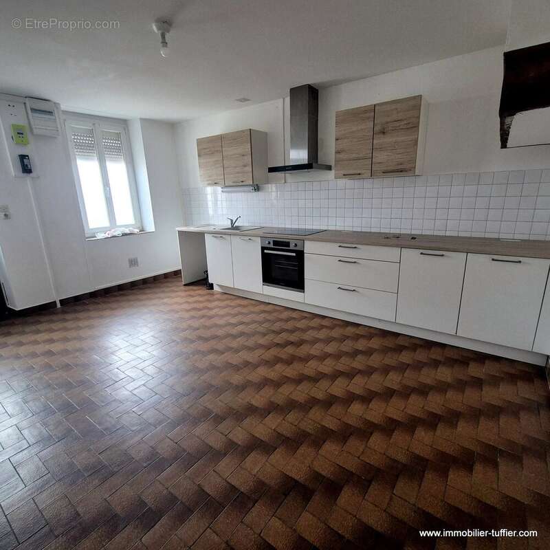 Maison à SAINT-CORNEILLE