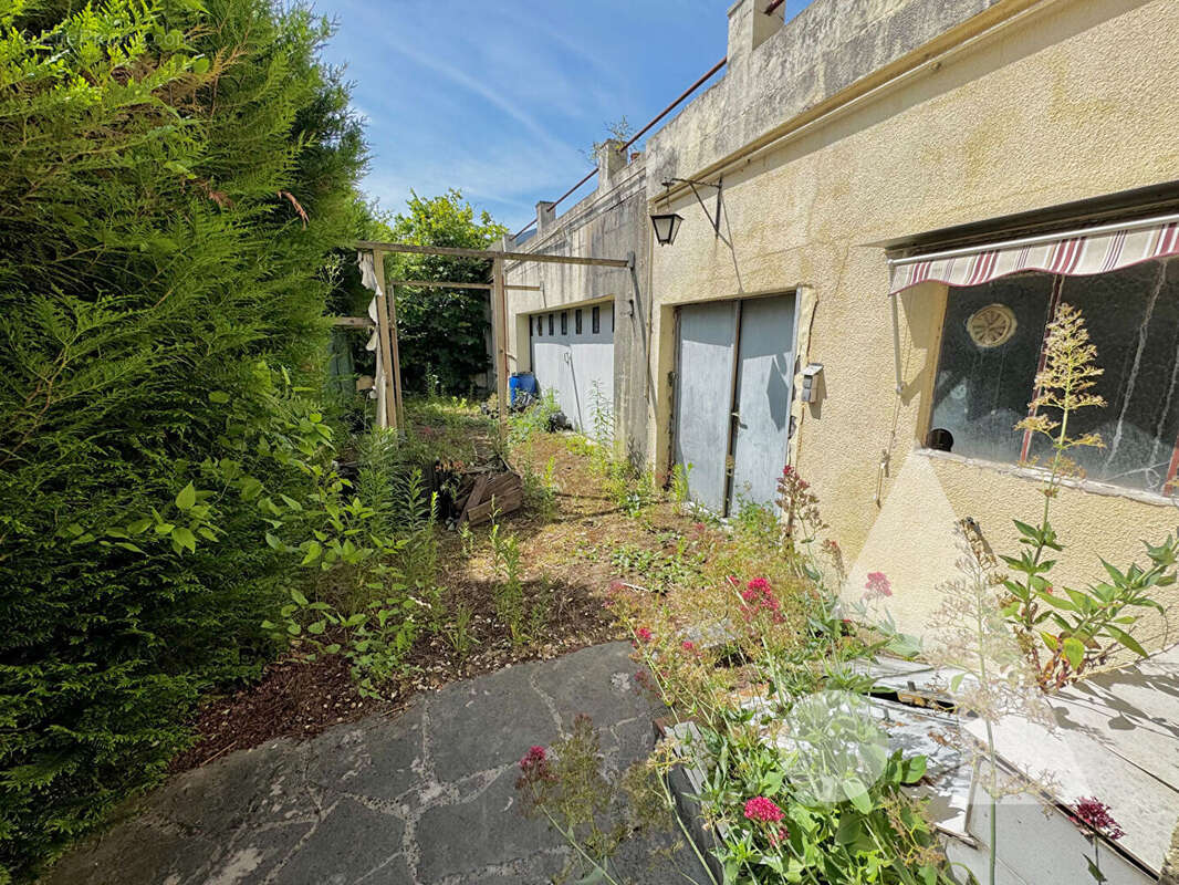 Maison Sainte Savine 4 pièce(s) 93 m2 - photo 11