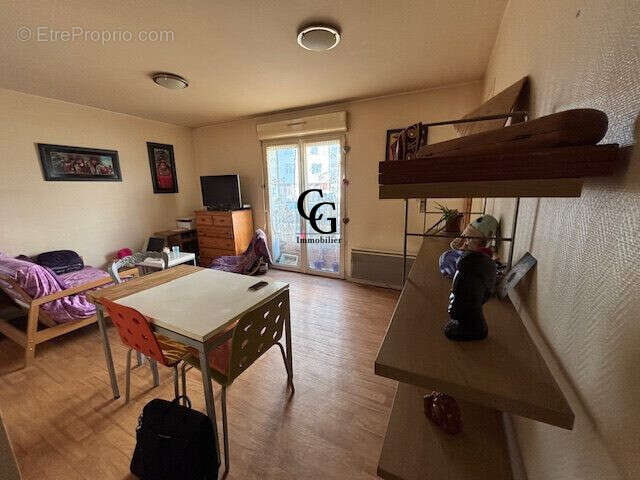 Appartement à REZE