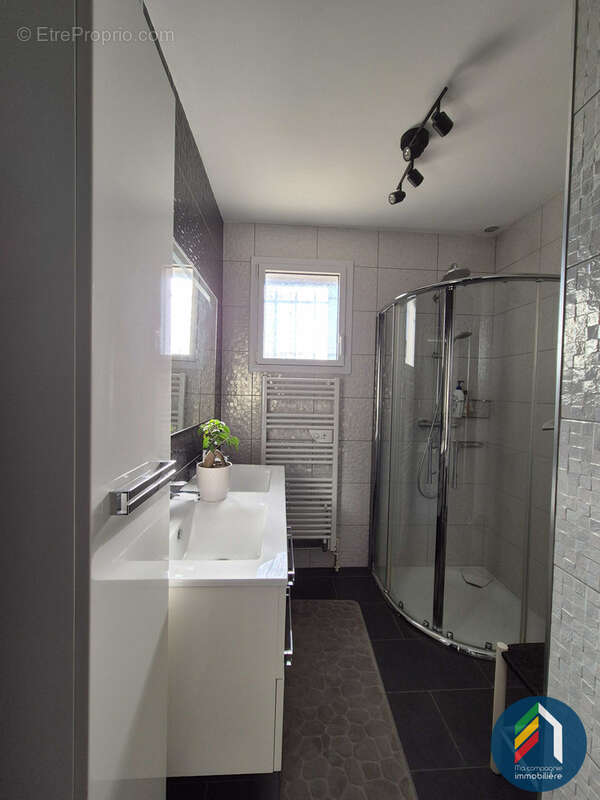 Maison à LA MEILLERAIE-TILLAY