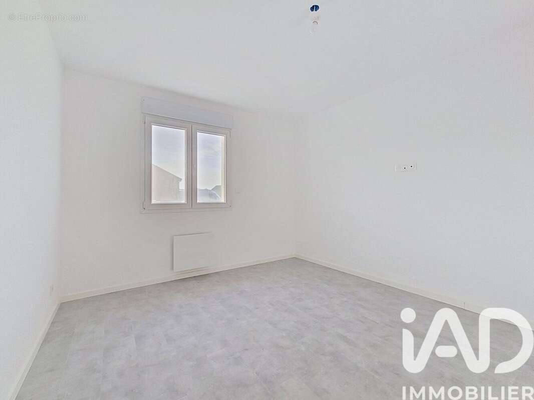 Maison 106 m² à Amagne  - photo 8