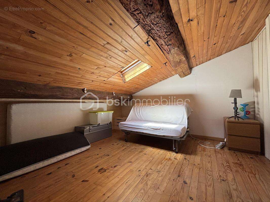 Maison de village – Calme absolu, autonomie énergétique et charme unique - photo 11