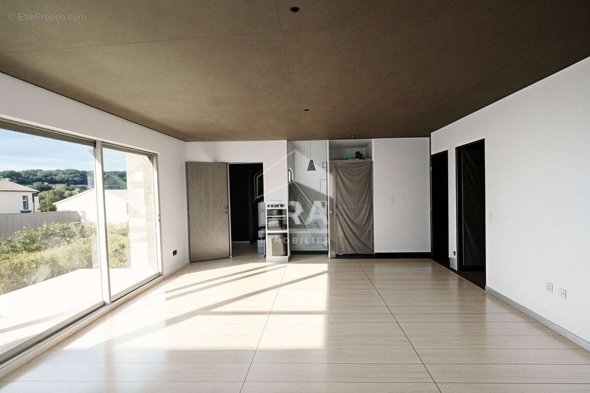 Maison à MALEMORT-DU-COMTAT