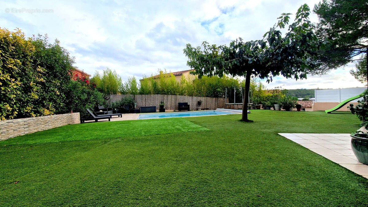 Maison à LANCON-PROVENCE