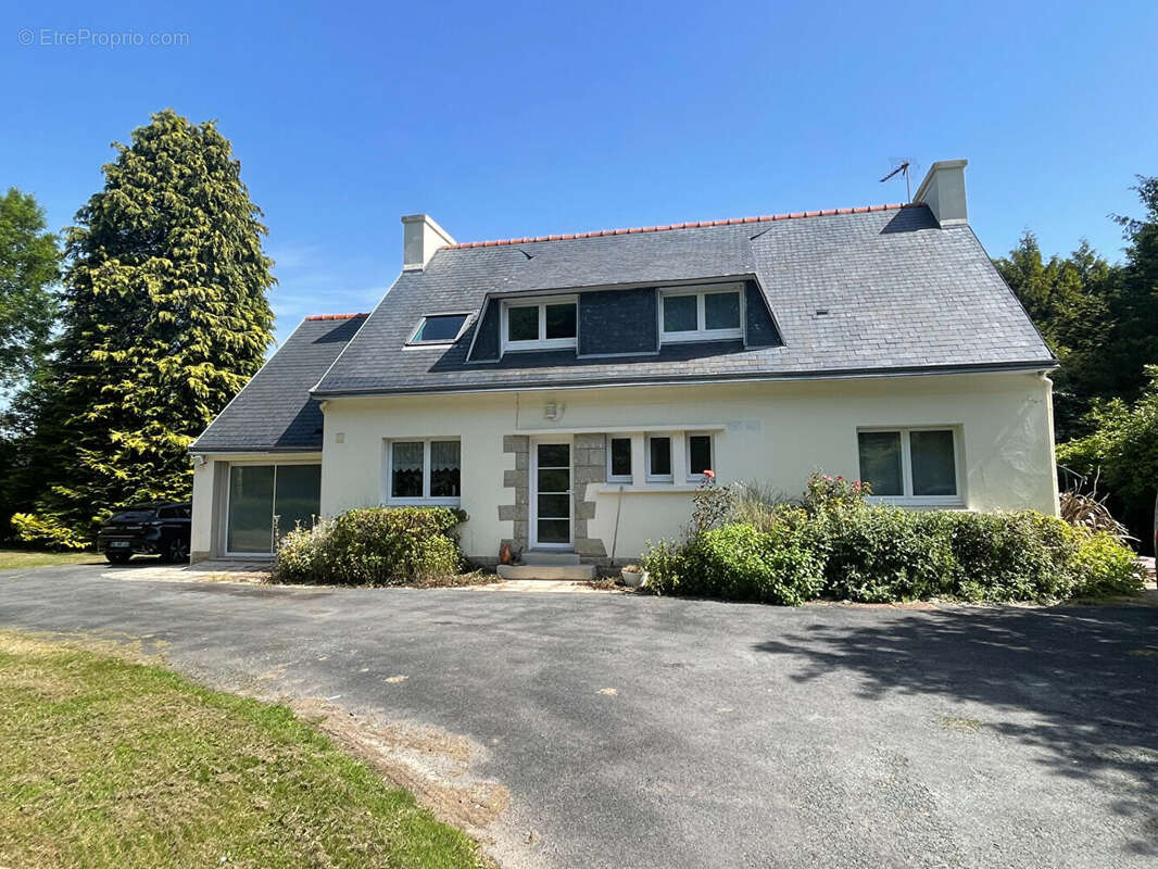 Maison traditionnelle en campagne PLUGUFFAN - photo 16