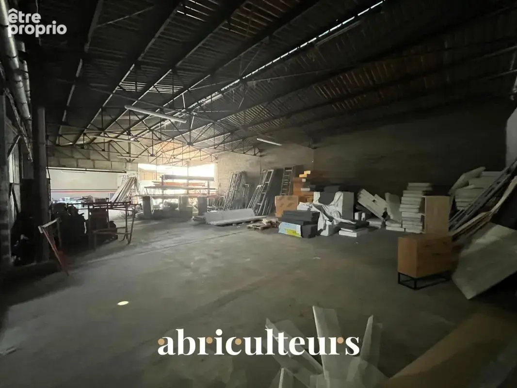 Bureaux dans Local industriel à Châteaudun (28200) - photo 5