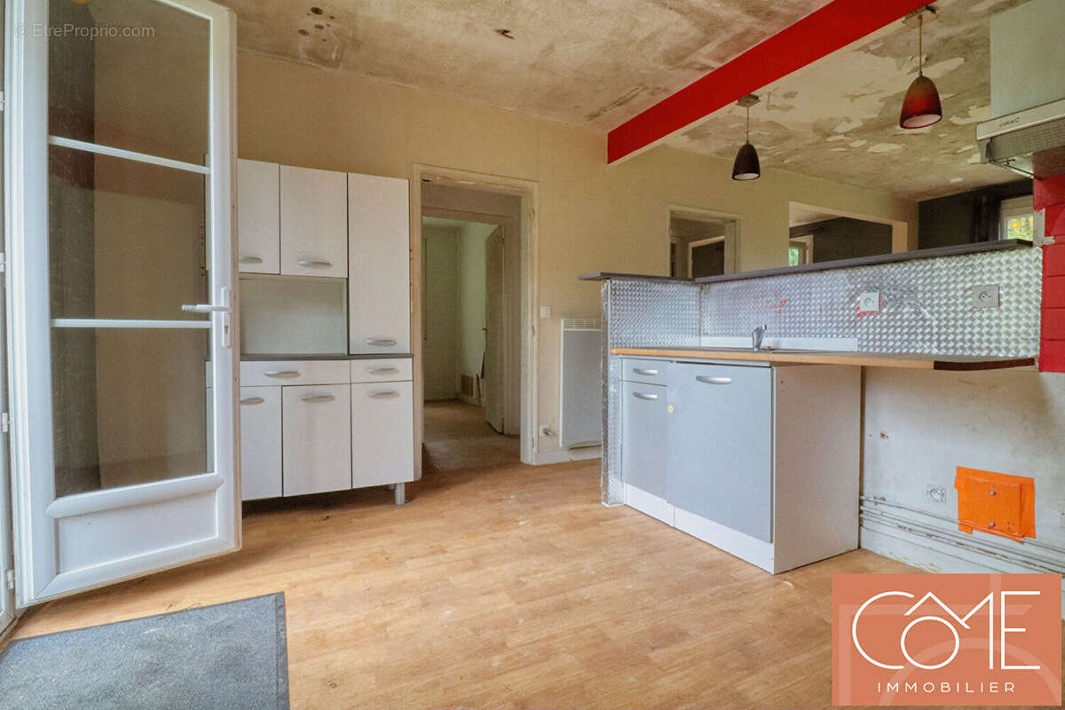 Maison à VERN-SUR-SEICHE