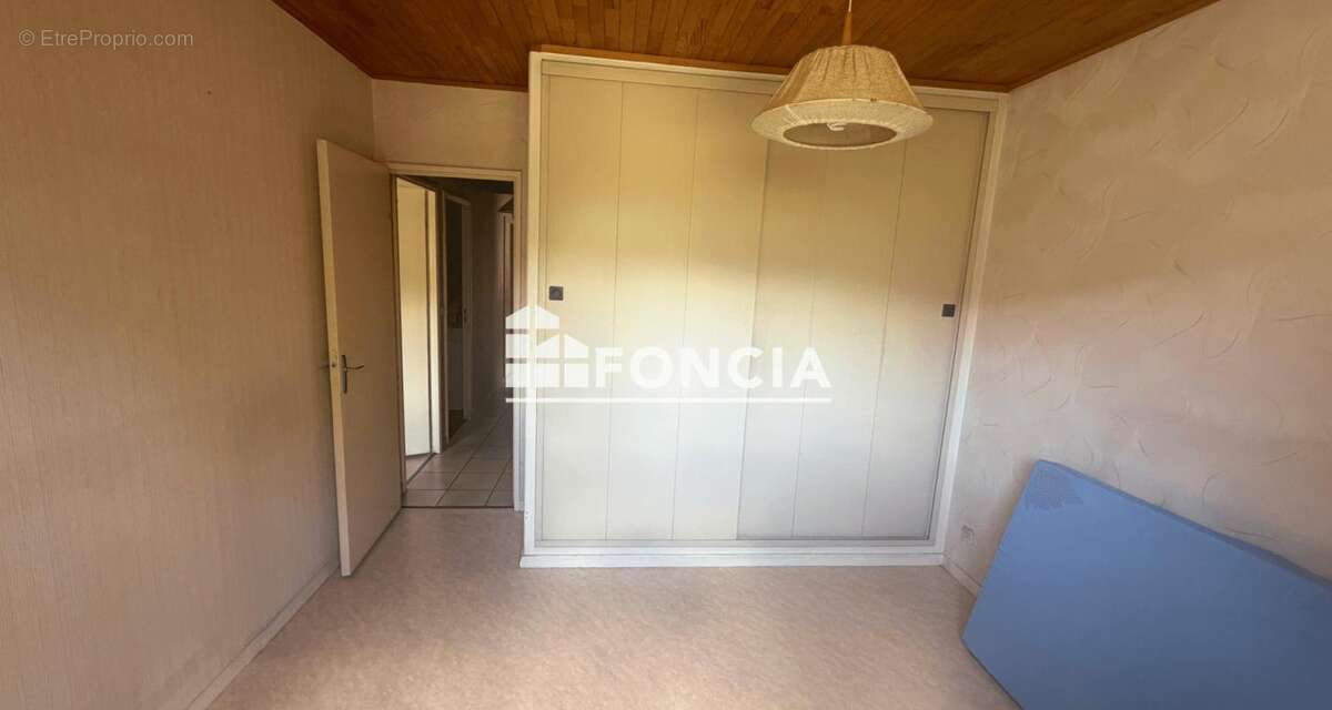 Appartement à VIZILLE