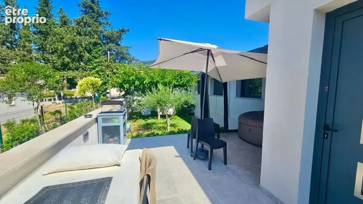 Maison à VOLX