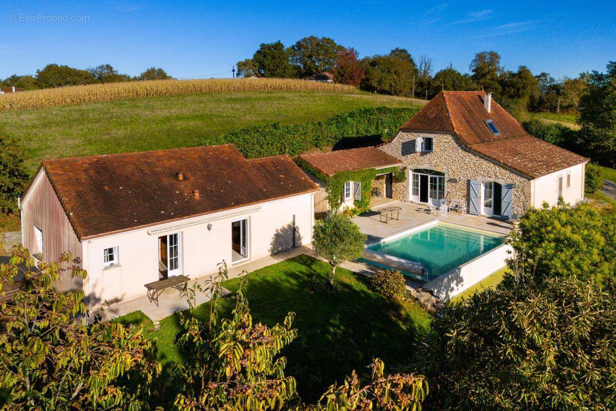 Maison à SALIES-DE-BEARN