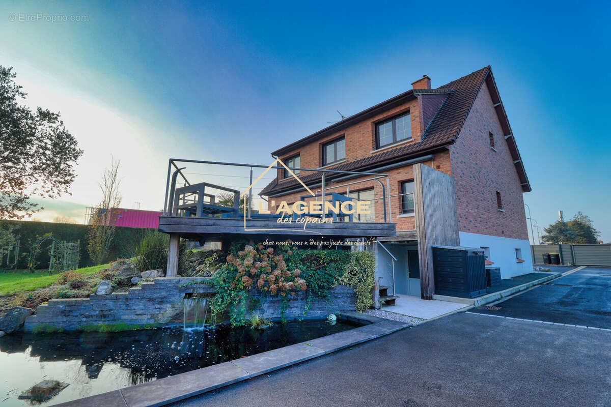 Maison à HAZEBROUCK