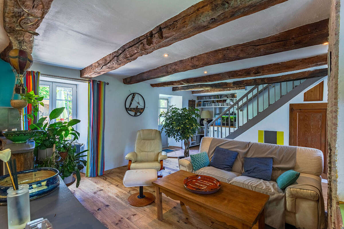 Maison en pierres, 300m2, au calme, commerces à pied/velo, 2ha, 30 min. d'Albi - photo 9