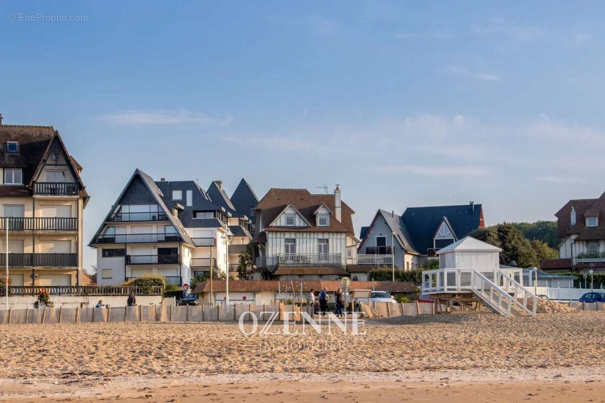 Appartement à BENERVILLE-SUR-MER