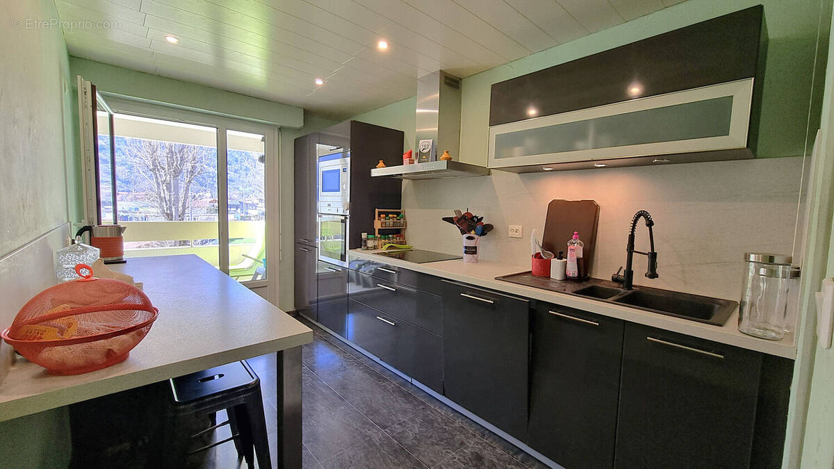 Appartement à CLUSES