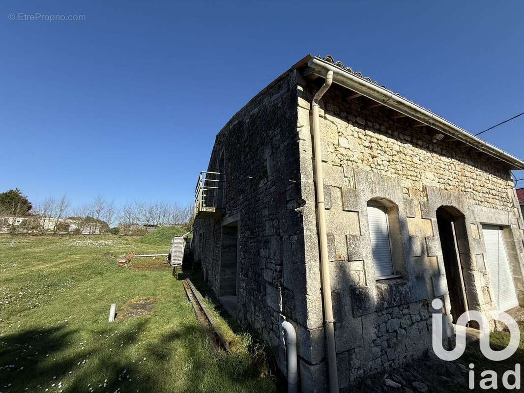 Photo 2 - Maison à GUITINIERES