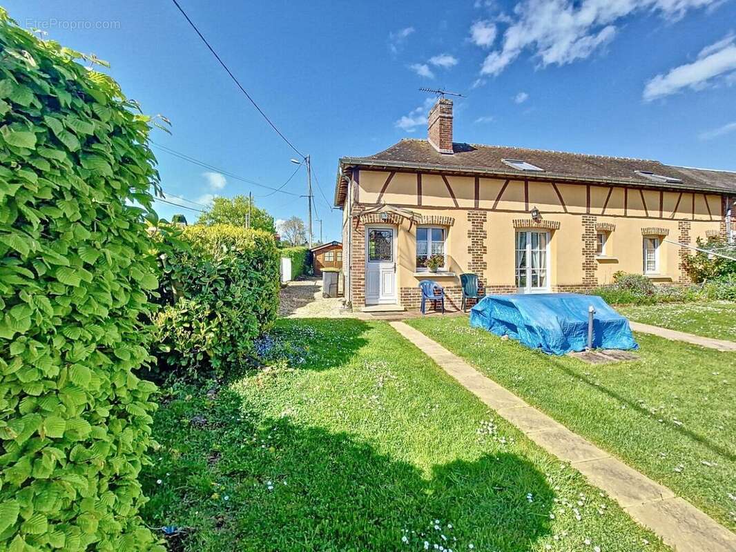 58115616b.jpg - Maison à ETREPAGNY