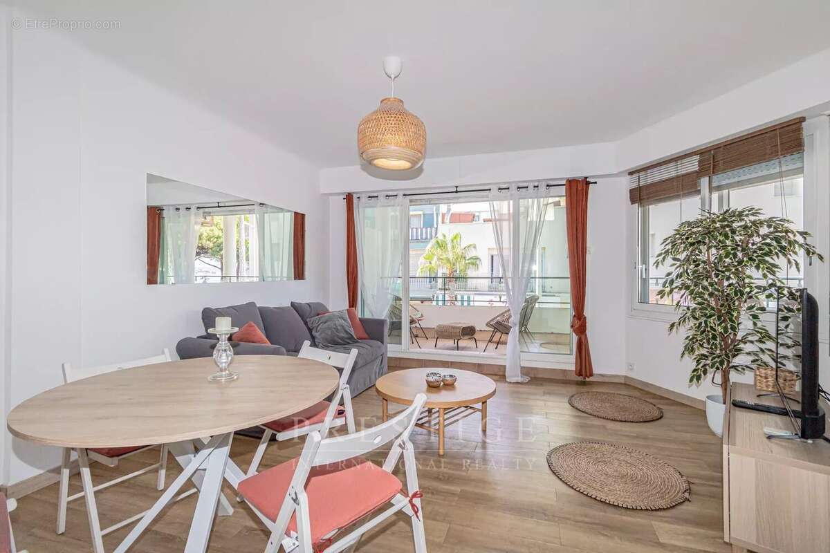 Appartement à ANTIBES