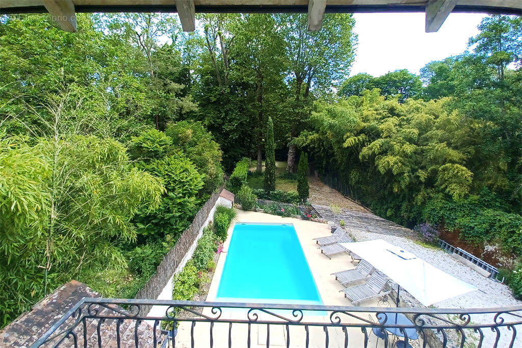 Maison à MONTBAZON