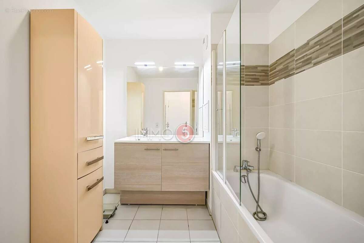 Appartement à LE RAINCY