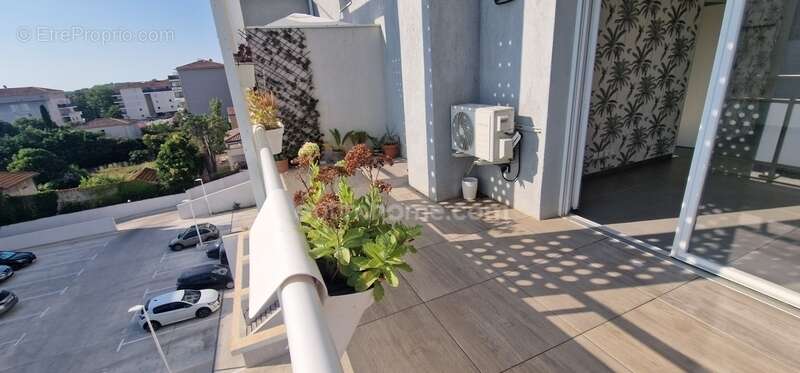 Appartement 80 m² à Istres  - photo 7