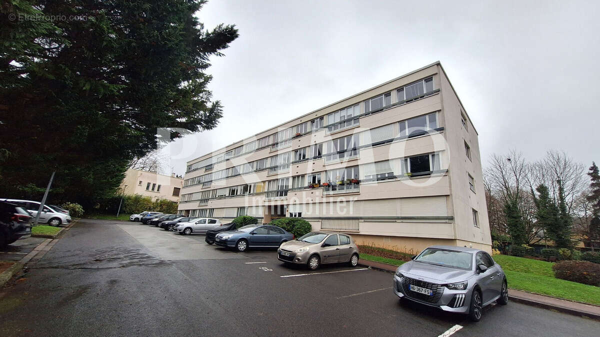 Appartement à CHATENAY-MALABRY