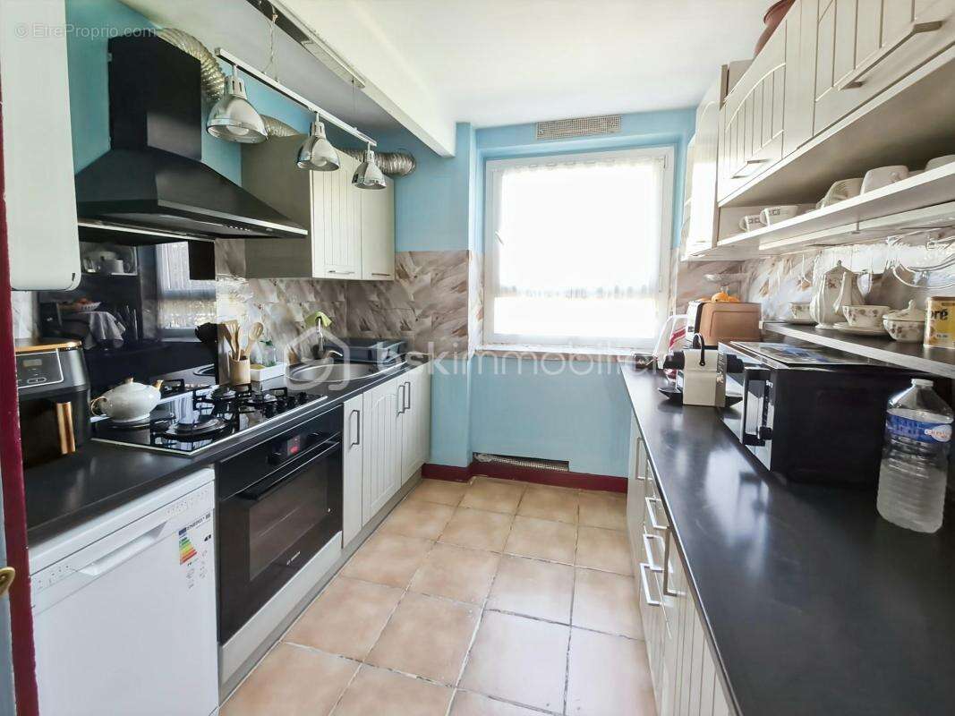 Appartement à CLICHY-SOUS-BOIS