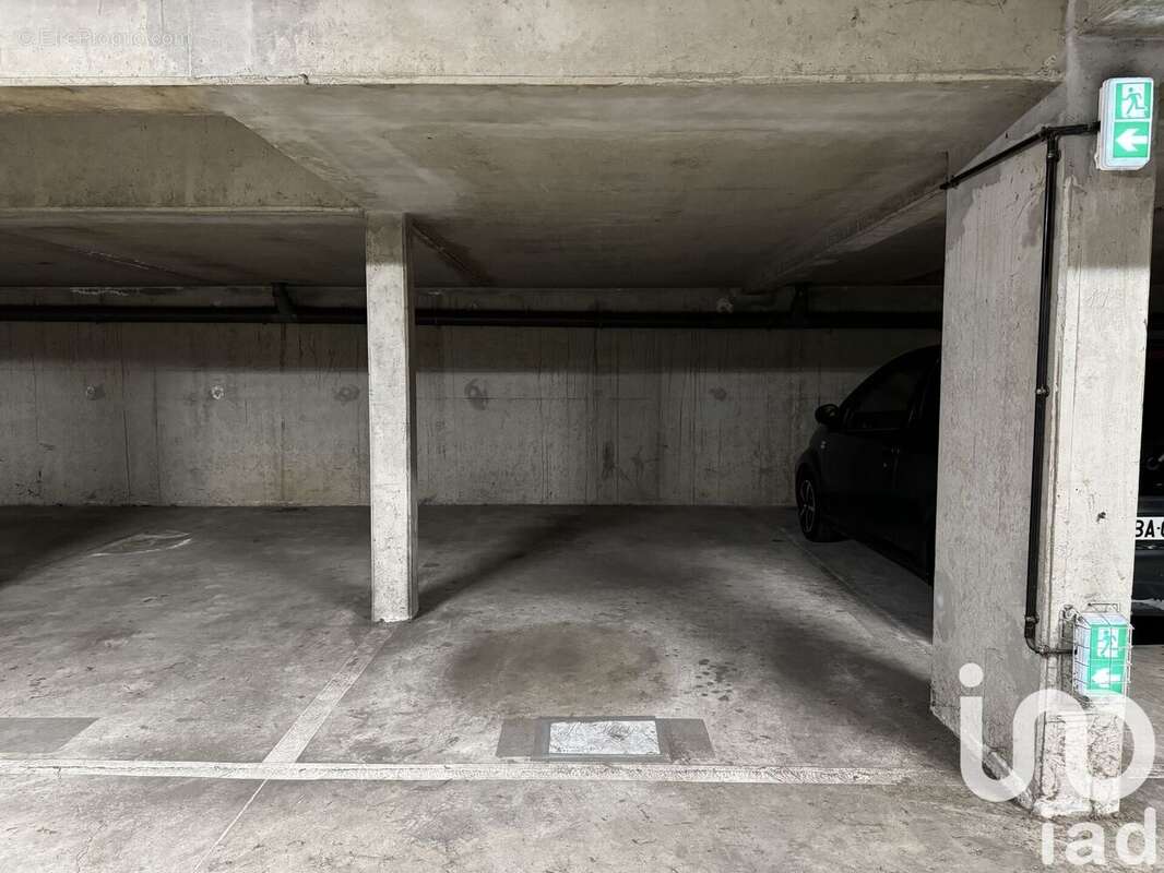 Photo 2 - Parking à TOULOUSE