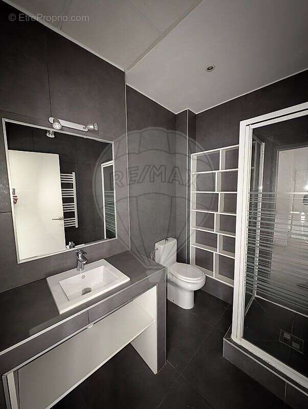 Appartement à MARSEILLE-2E