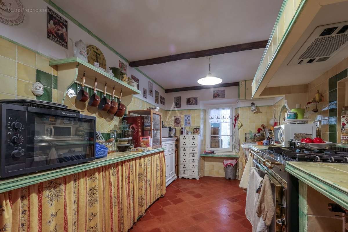 Maison à SAINT-ZACHARIE