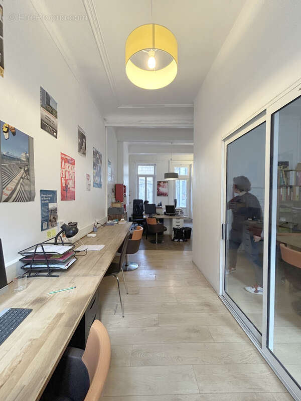 Appartement à MARSEILLE-1E