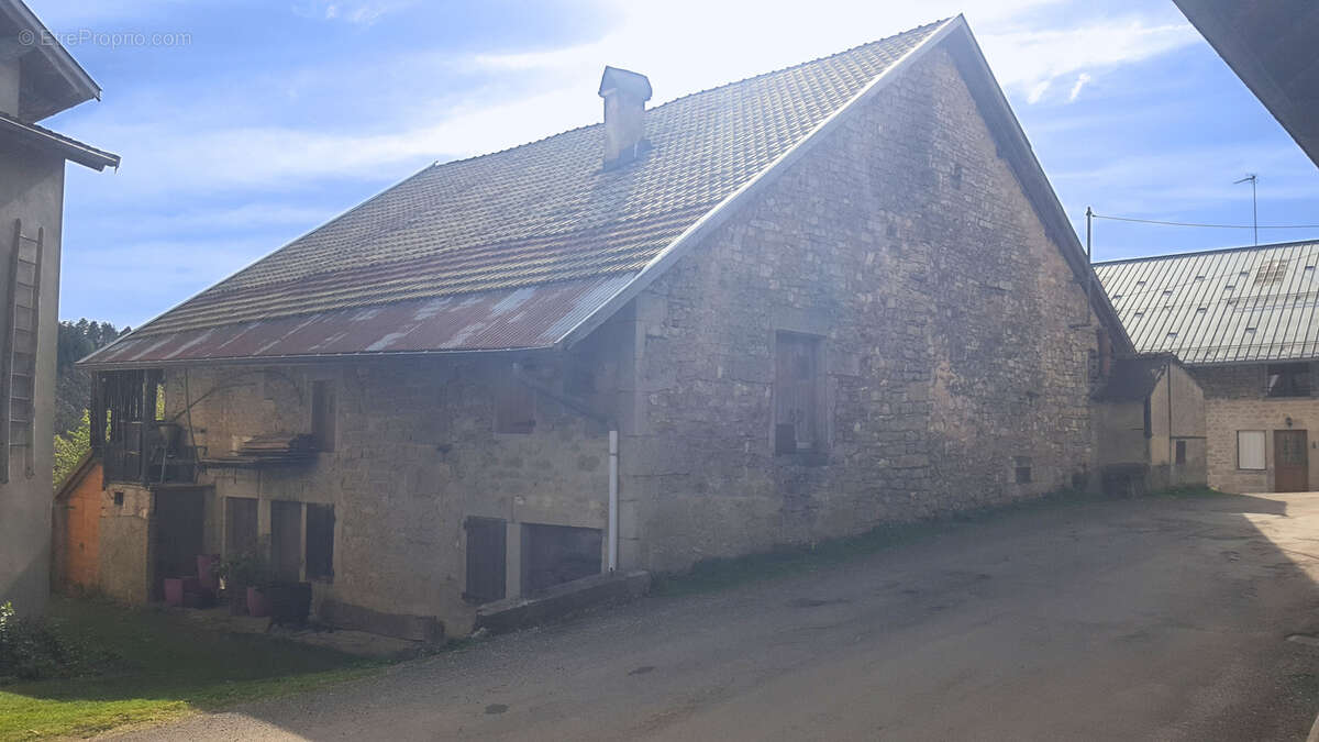 Maison à ONCIEU