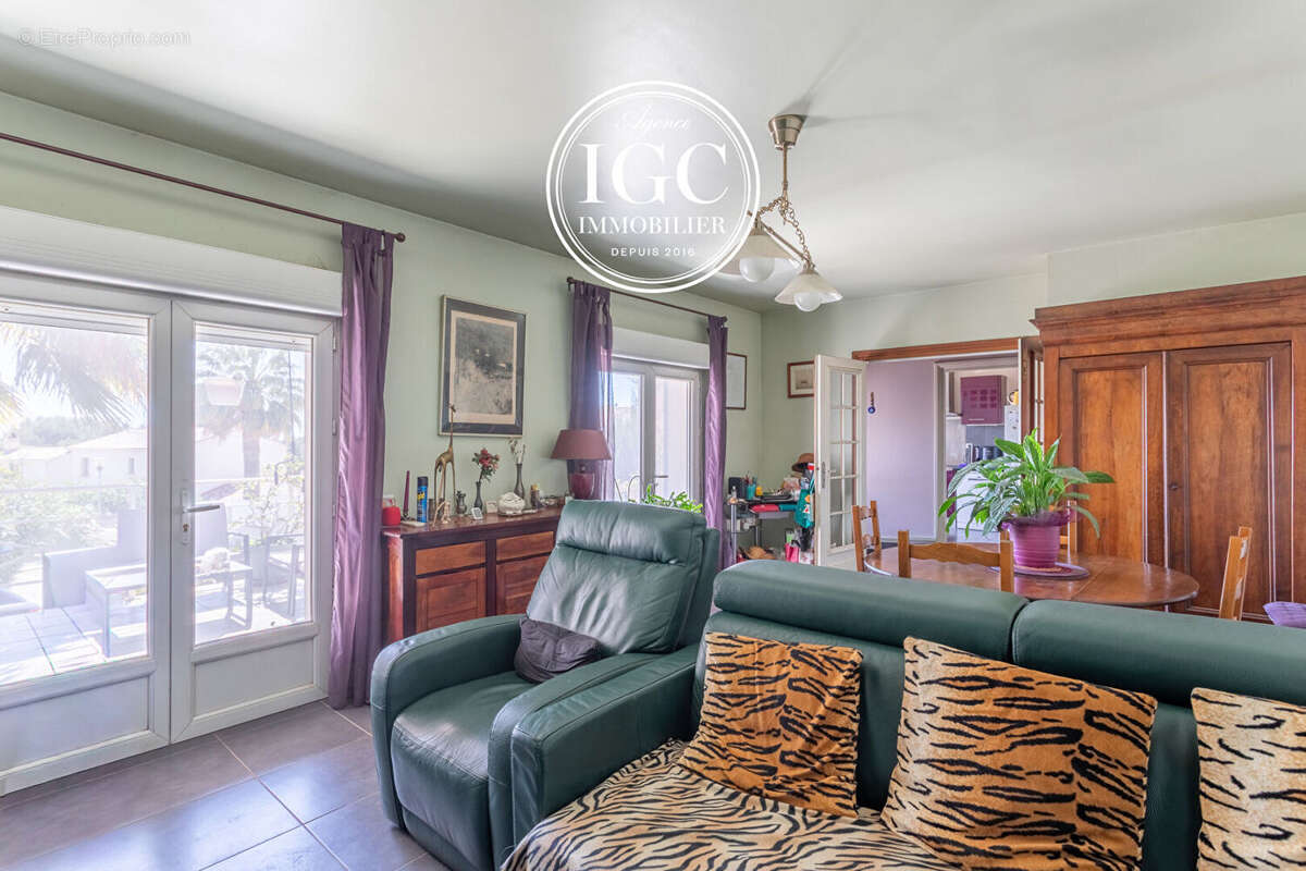 Maison à CARRY-LE-ROUET