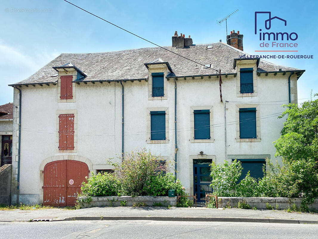 Maison à VILLEFRANCHE-DE-ROUERGUE