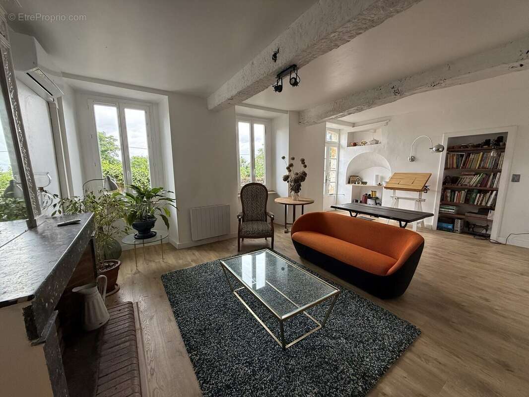 Maison à JEGUN