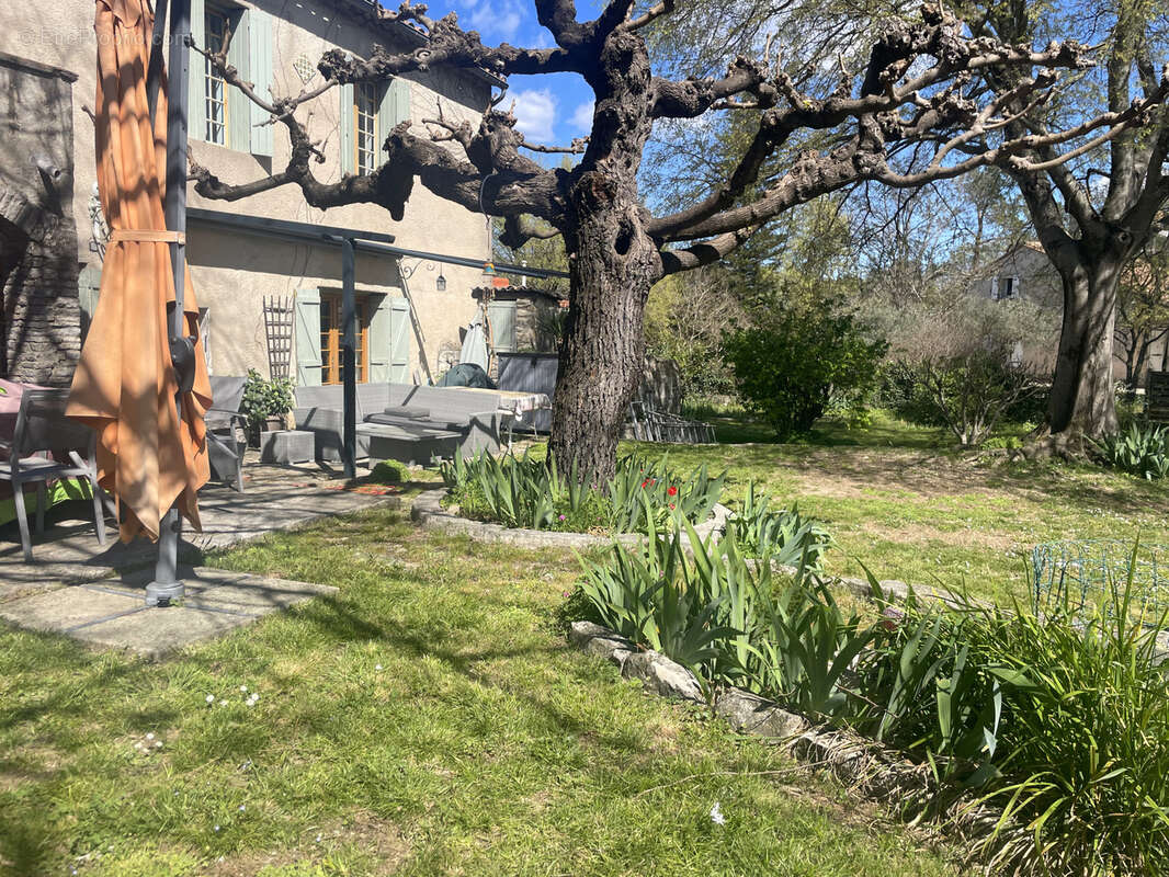 Maison à LAROQUE