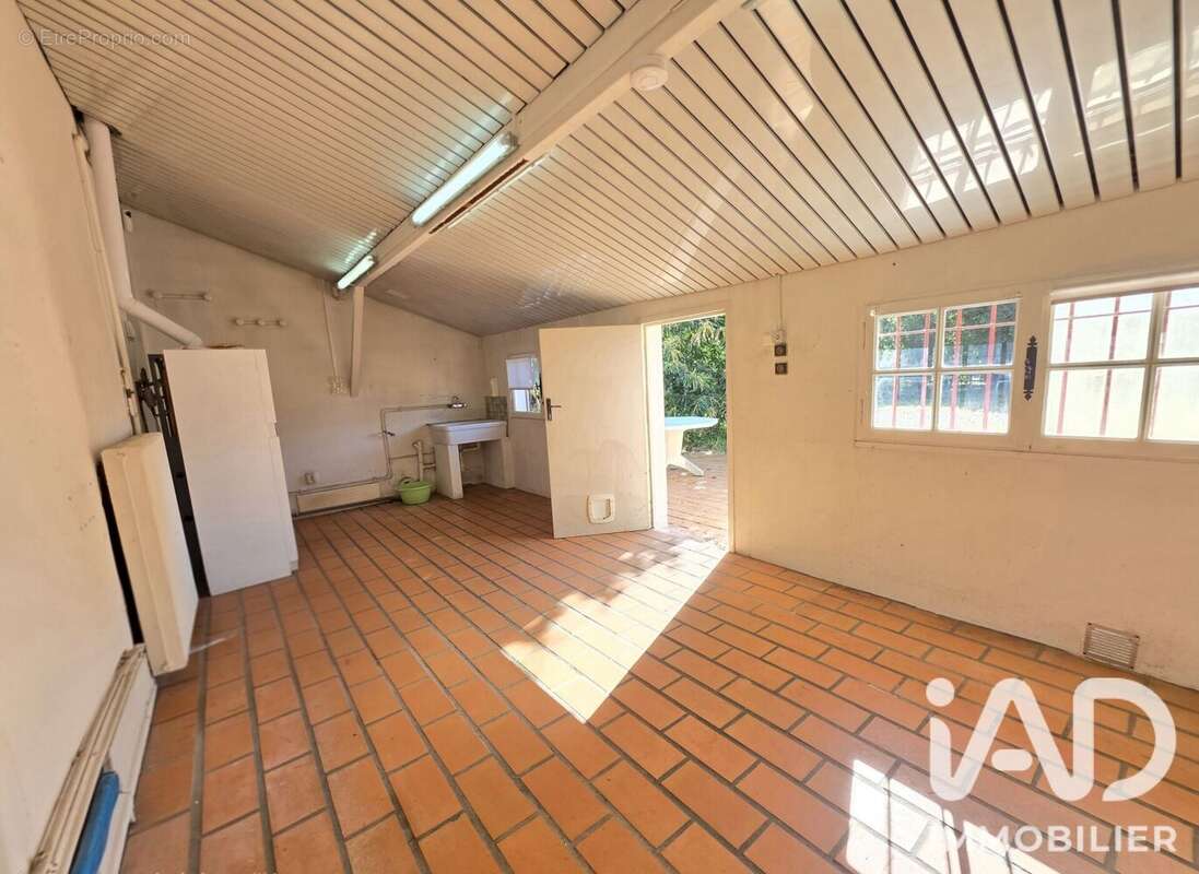 Maison 175 m² à Cerons  - photo 8