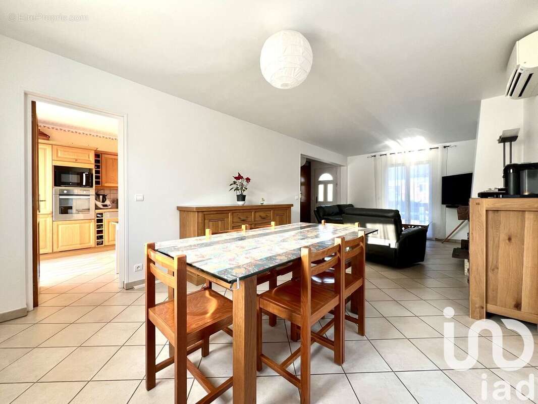 Photo 5 - Maison à GRETZ-ARMAINVILLIERS