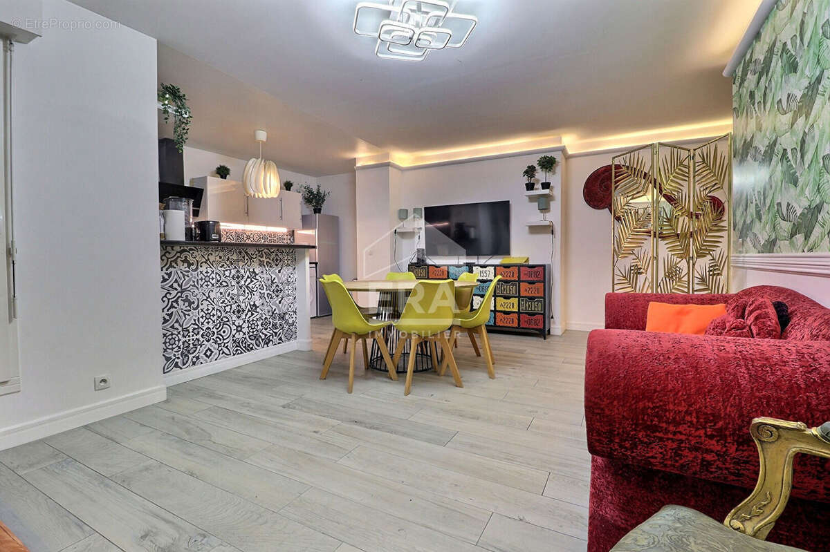 Appartement à SAINT-DENIS